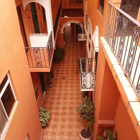 Hotel Meson Mariano Matamoros Керетаро Екстер'єр фото