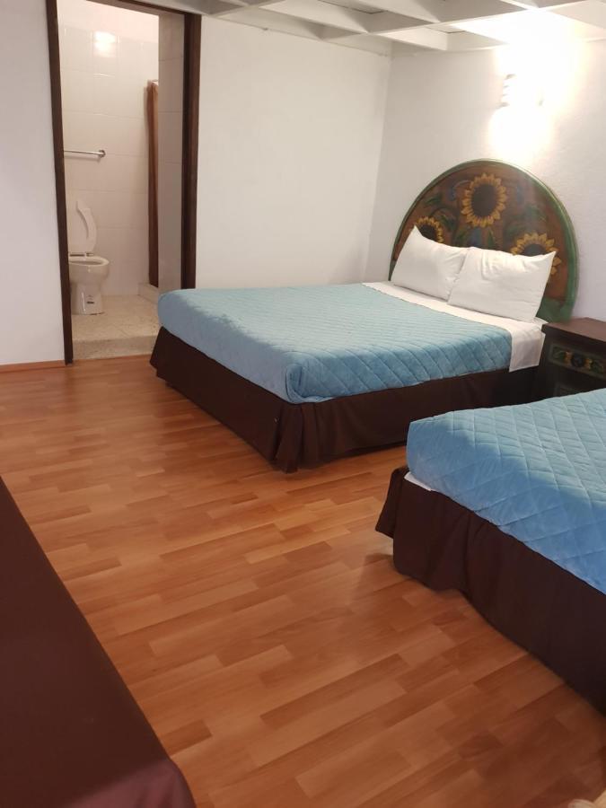 Hotel Meson Mariano Matamoros Керетаро Екстер'єр фото